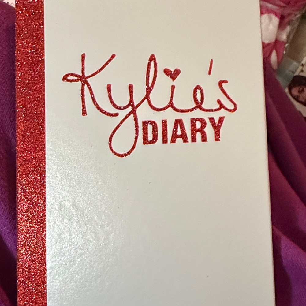 Kylie Cosmetics Makeup Collection 5 items all NEW - Picture 7 of 16